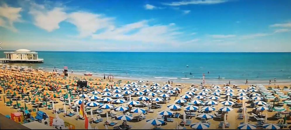 Appartamenti Rotonda Senigallia Exterior foto